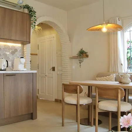 Casita Blanca, Beautiful House With Sea View *